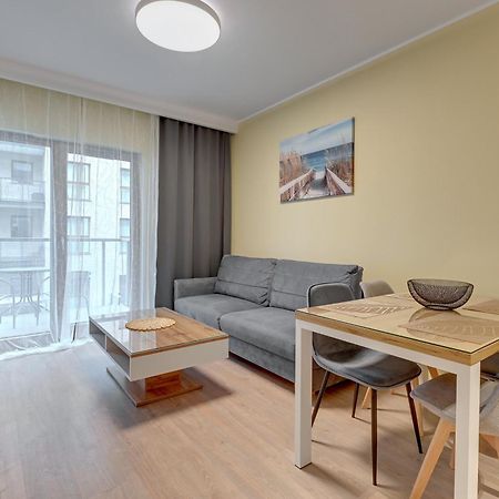 Zajezdnia Wrzeszcz Seaside & Parking By Downtown Apartments 格但斯克 外观 照片