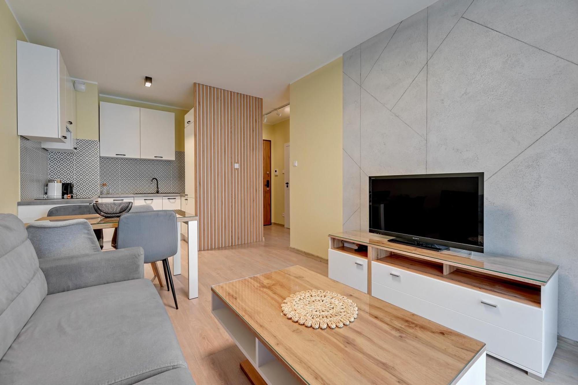 Zajezdnia Wrzeszcz Seaside & Parking By Downtown Apartments 格但斯克 外观 照片