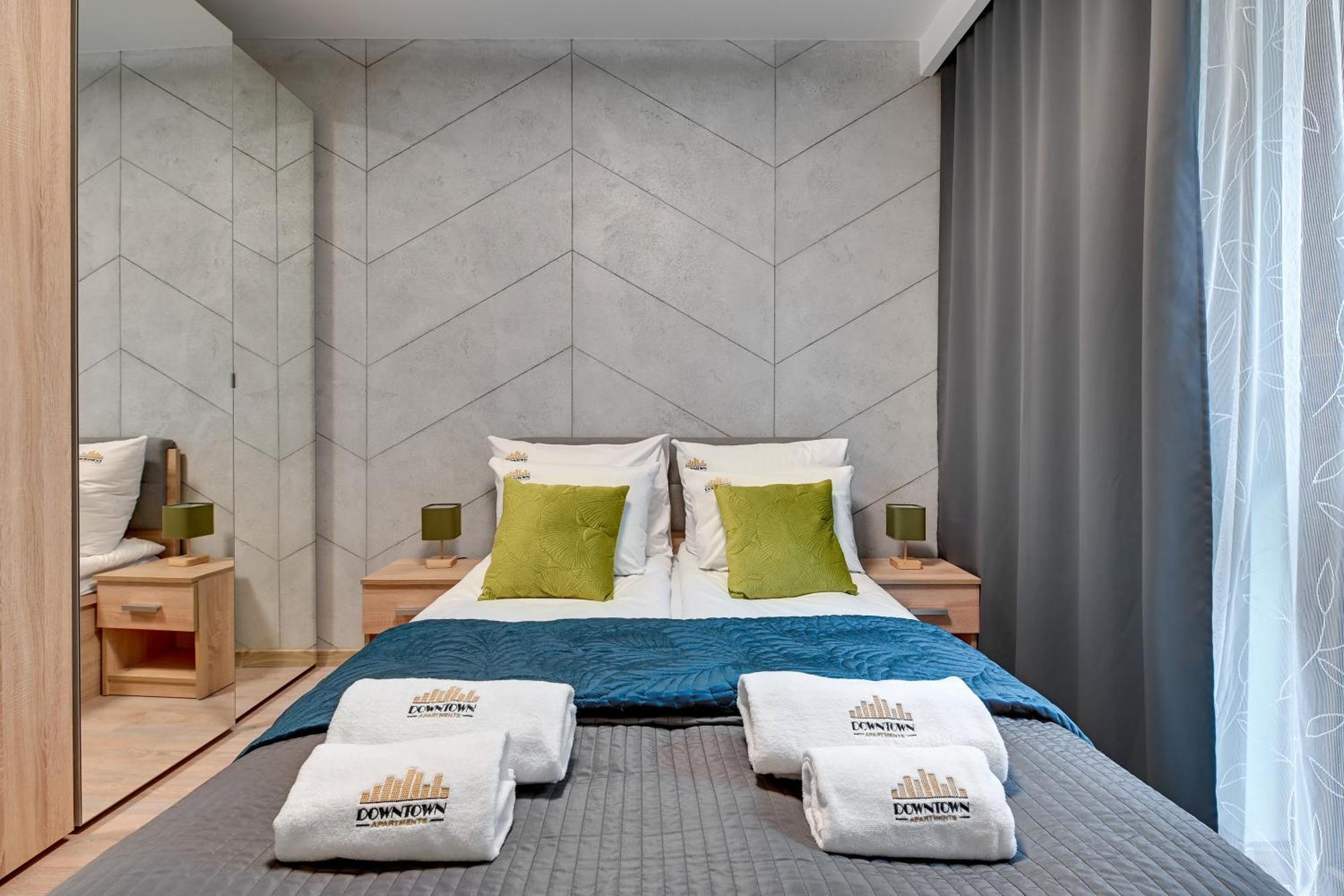 Zajezdnia Wrzeszcz Seaside & Parking By Downtown Apartments 格但斯克 外观 照片