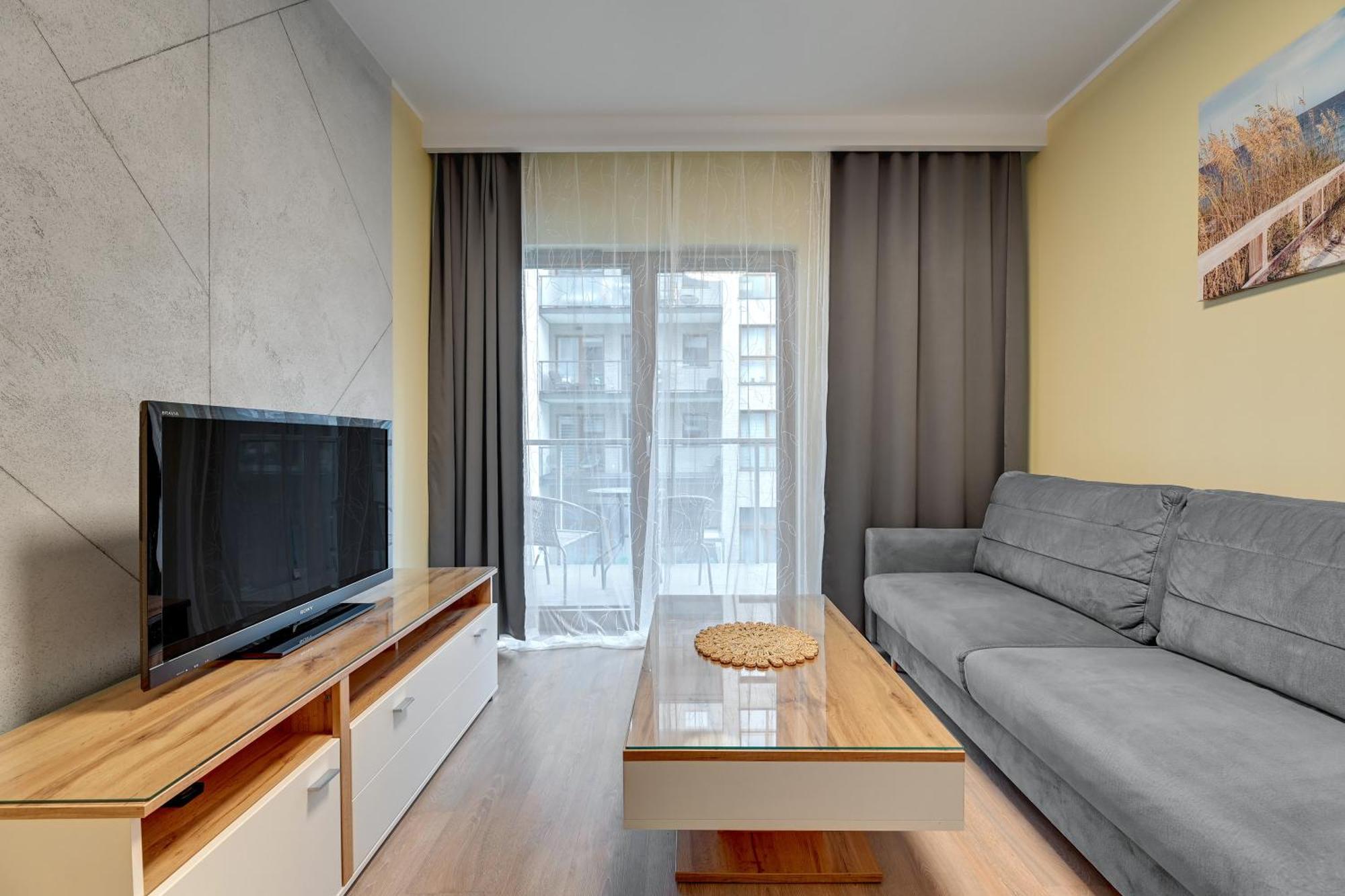 Zajezdnia Wrzeszcz Seaside & Parking By Downtown Apartments 格但斯克 客房 照片
