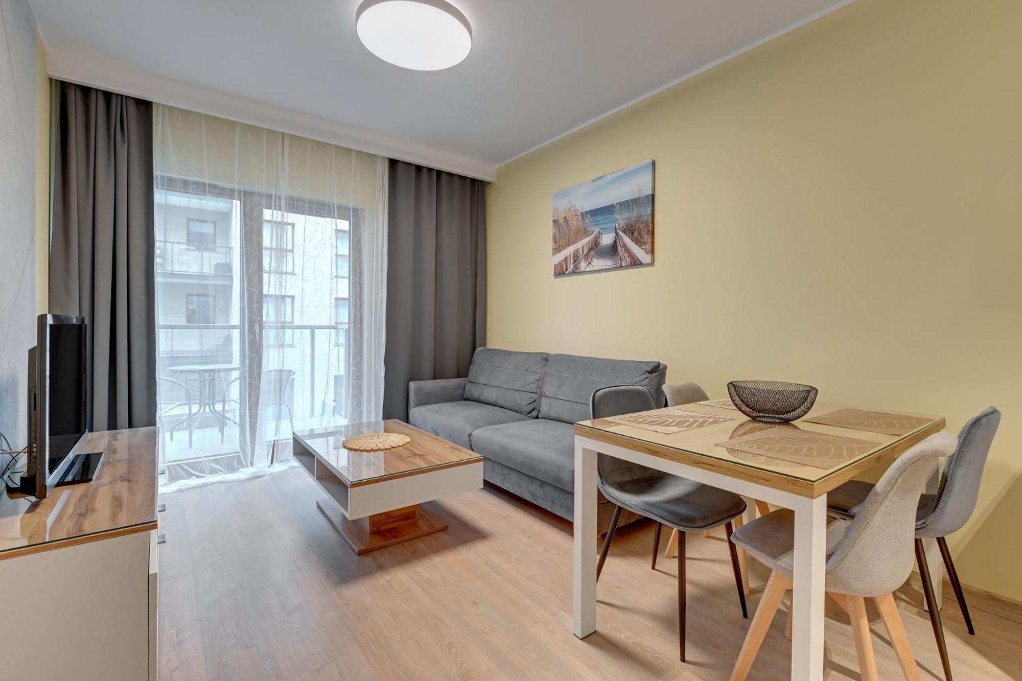 Zajezdnia Wrzeszcz Seaside & Parking By Downtown Apartments 格但斯克 外观 照片